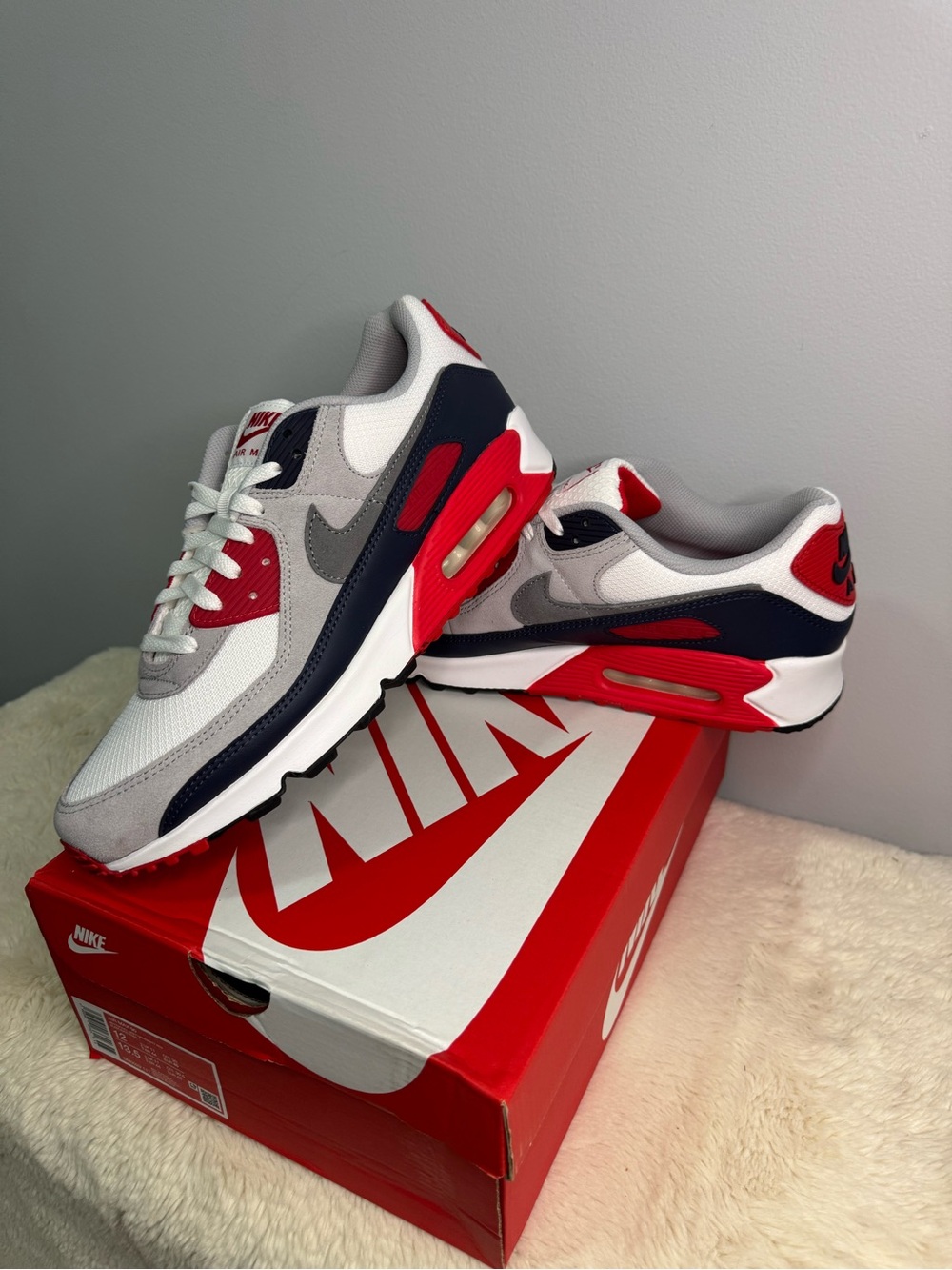 Nike Men’s Air Max 90 — White/Red/Navy/Grey